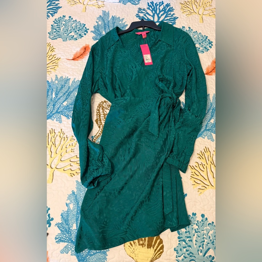Lilly Pulitzer NICOLINA LONG SLEEVE WRAP DRESS
NWT - Picture 5 of 13